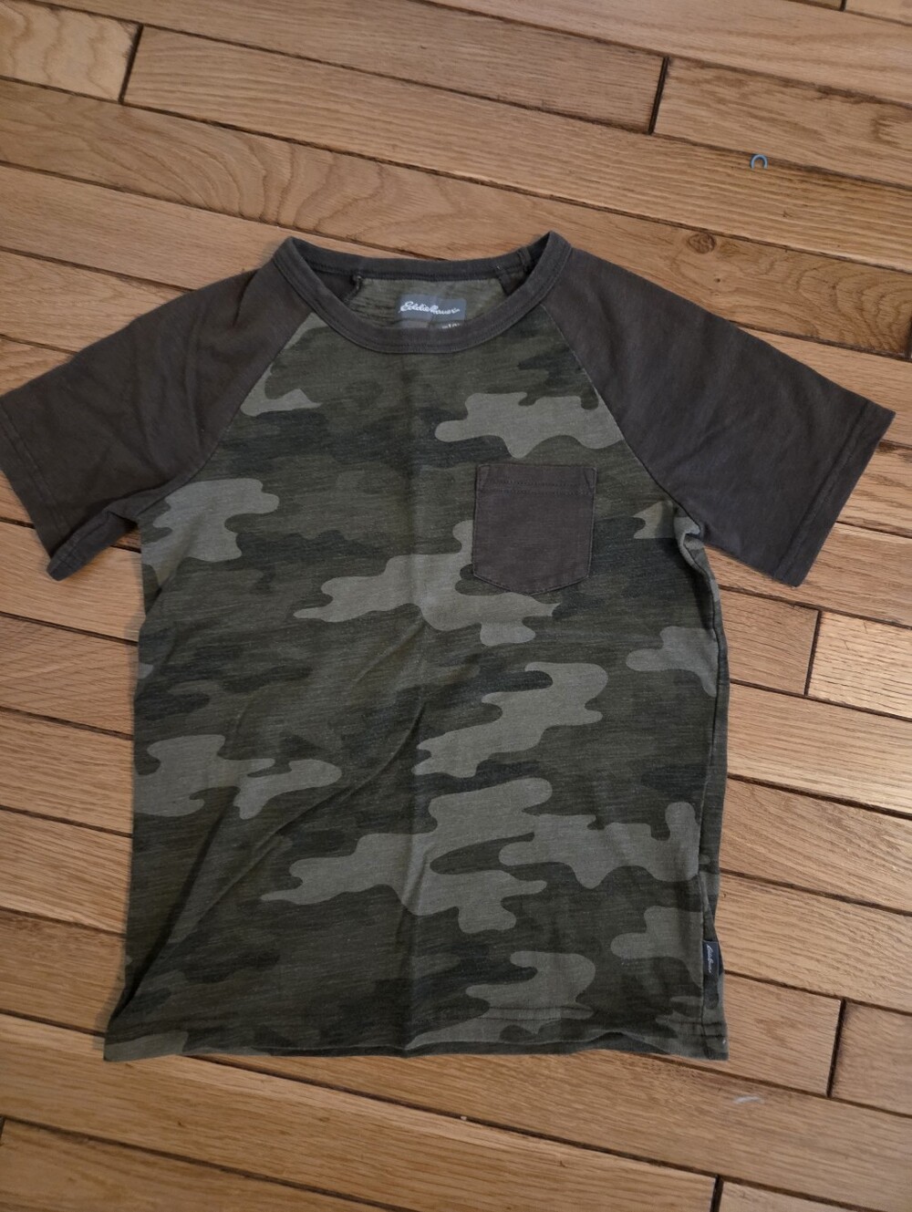 Kids - Camo T shirt With Pocket